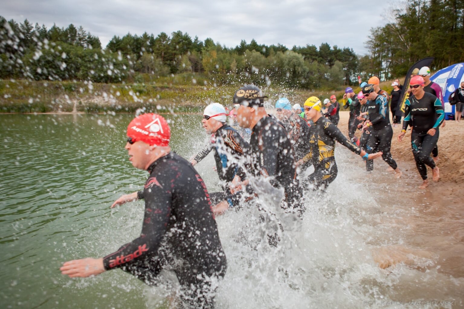 Czy triathloniści powinni uczyć się pływać innymi stylami niż kraul?
